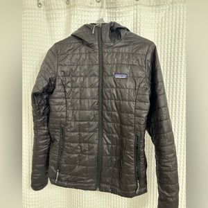 Patagonia nano puff jacket